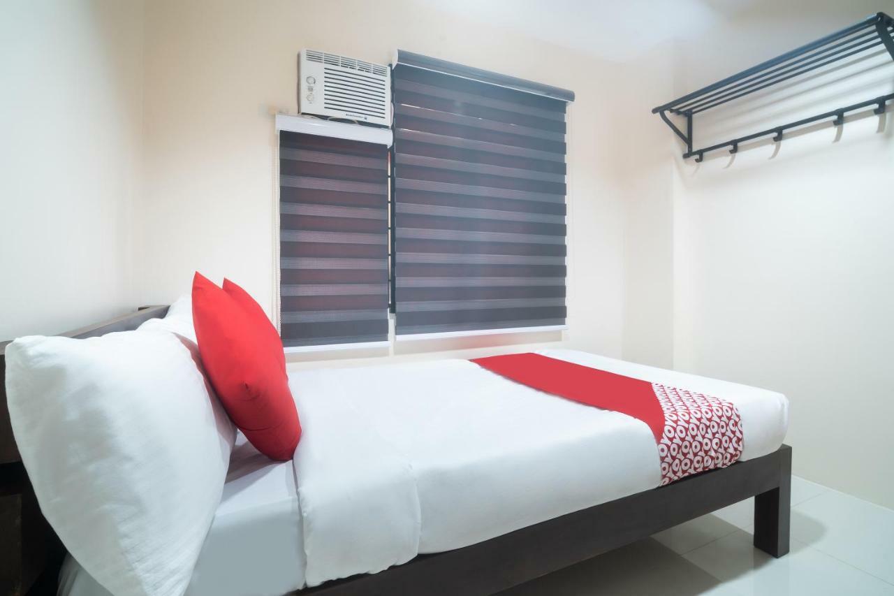 Oyo 199 Solange Apartelle Davao City Екстериор снимка